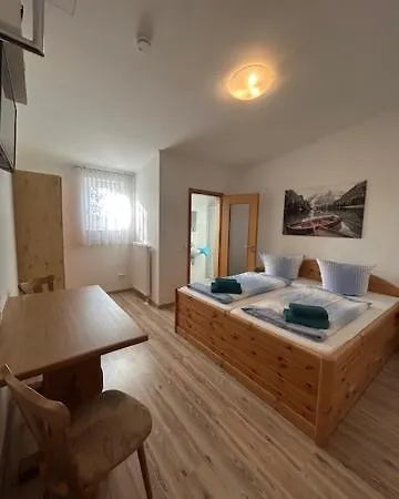 Гостьовий будинок Und Halli-galli